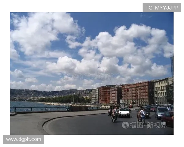 围绕那不勒斯俱乐部探讨其历史荣耀与战术演进及城市文化融合之全景观察 围绕那不勒斯俱乐部探讨其历史荣耀与战术演进及城市文化融合之全景观察