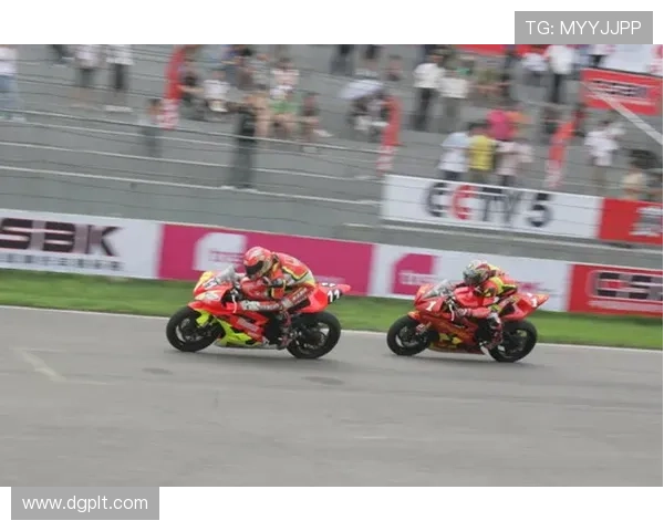 摩托GP：新赛季展望与车队动态解析 前景与挑战并存