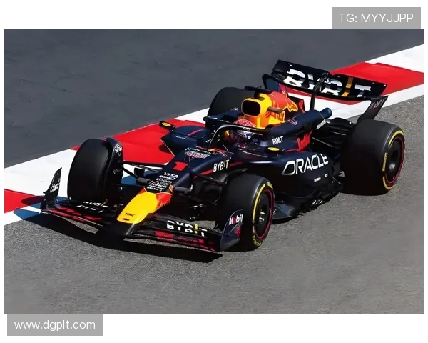 新赛季F1车坛风云再起各车队激战前瞻与策略解析全面洞察动向展 新赛季F1车坛风云再起各车队激战前瞻与策略解析全面洞察动向展