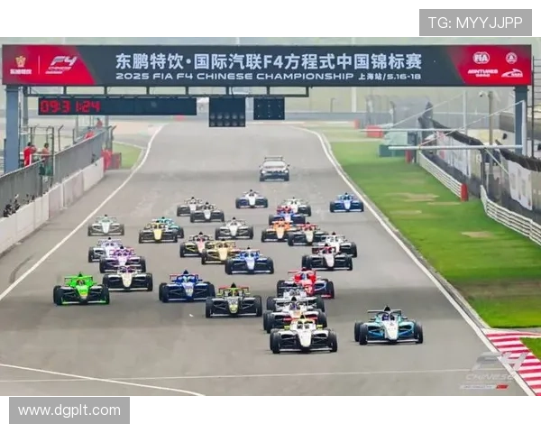 新赛季一级方程式车队激战升级持续引爆全球车迷关注热潮话题声量