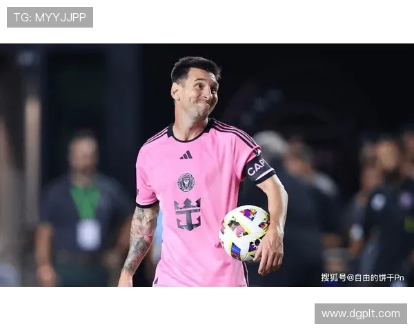 梅西加盟迈阿密国际后首场比赛精彩亮相 率队逆转获胜引爆全场热情